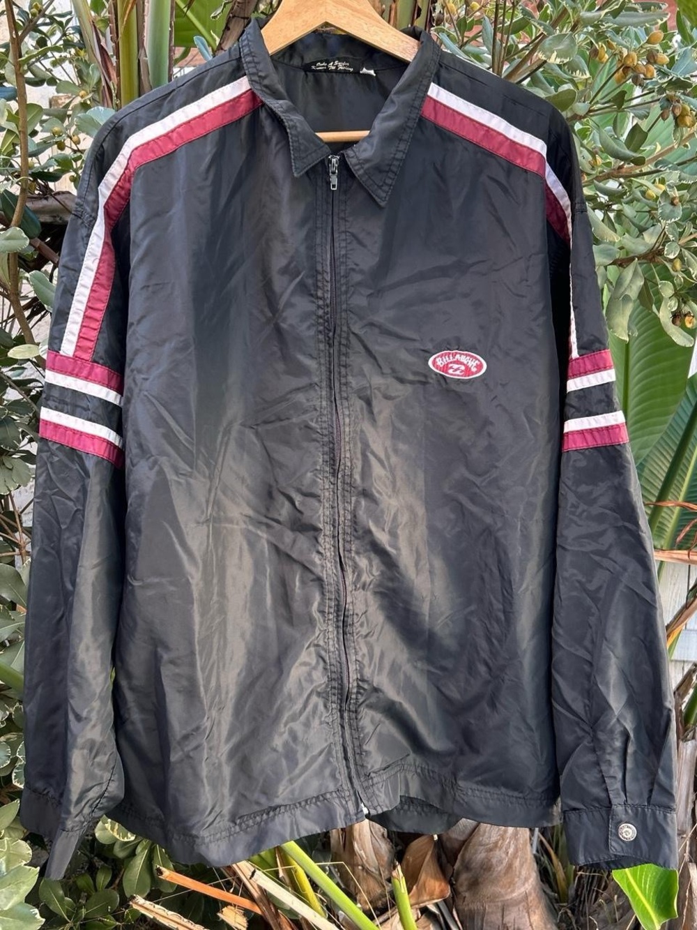 Vintage Y2K Billabong Black Red Stripe Windbreaker Jacket XL Surf Skate
